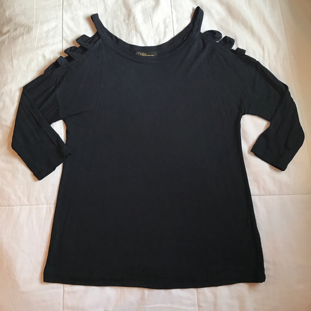 DALIA COLD SHOULDER TOP